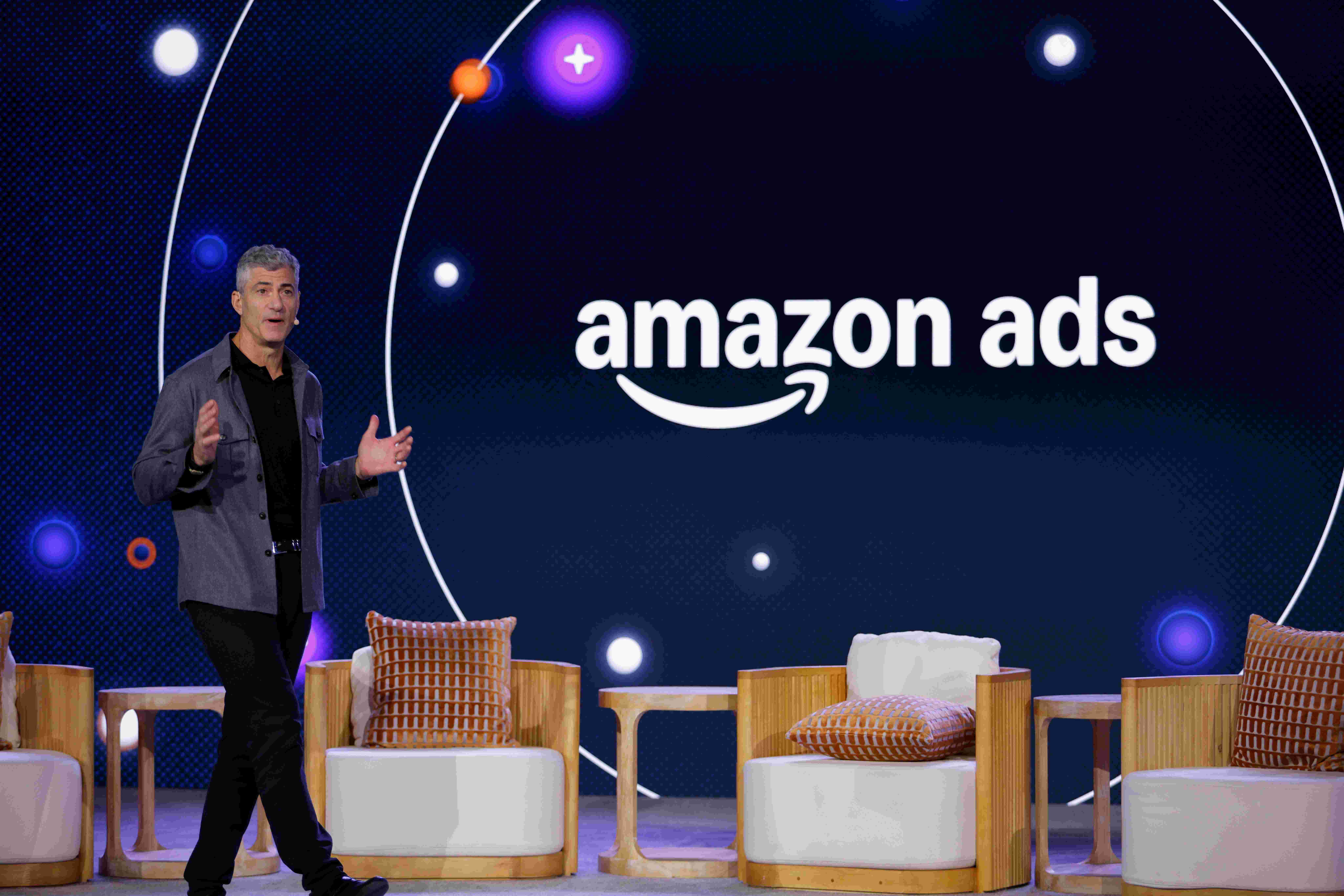 Mark Eamer, Vice President of Global SMB and Partner Sales, benadrukt de groei van het Partner Network op unBoxed 2025