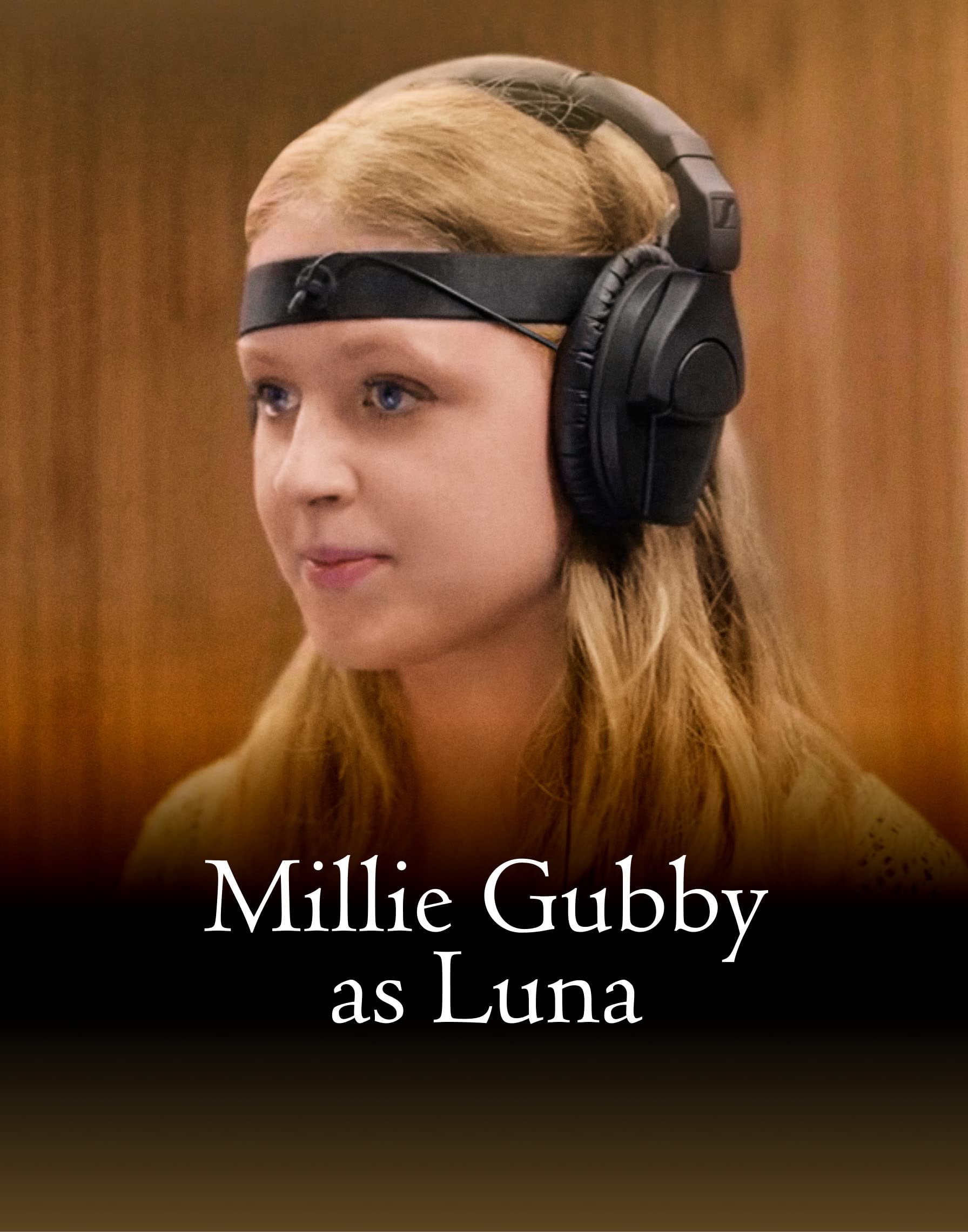 Millie Gubby as Luna