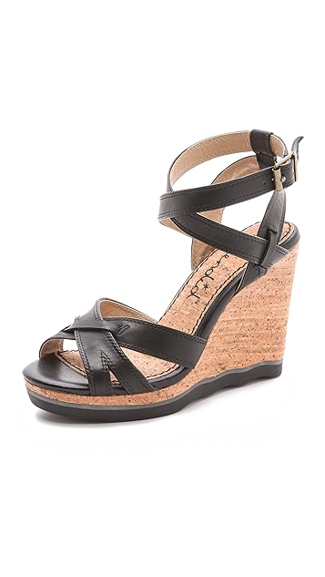 sport bottom sandals