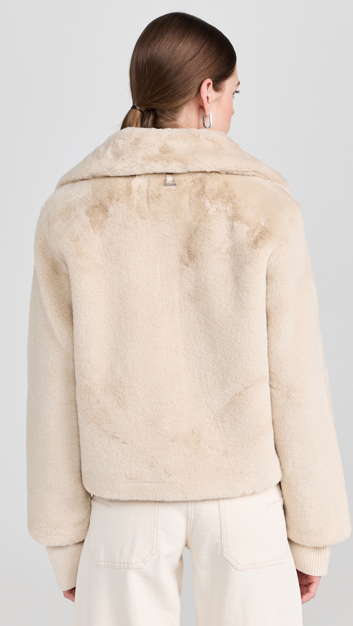 Apparis Elis Faux Fur Short Coat thumbnail