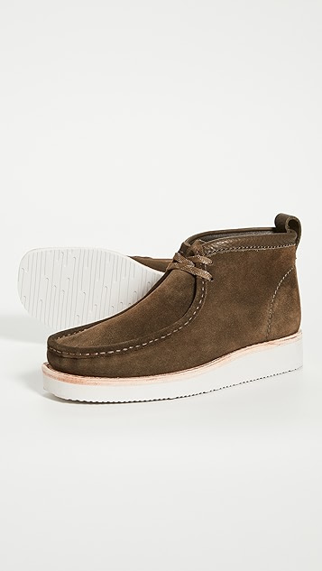 clarks wallabee hike boots