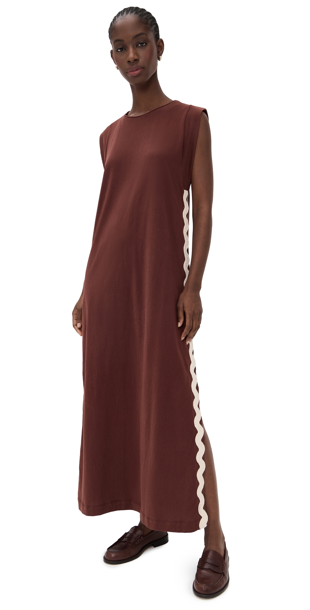 Dress To Dress With Wavy Detail Brown In Brown