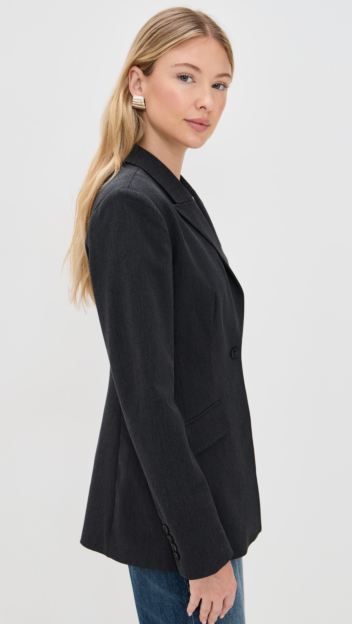 Good American Essential Suiting Sculpted Blazer thumbnail