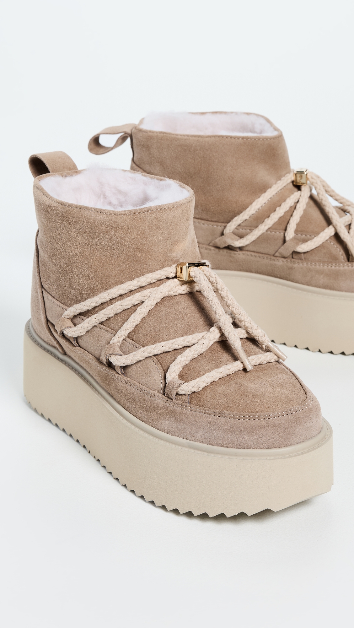 Inuikii Classic Low Platform Boots thumbnail