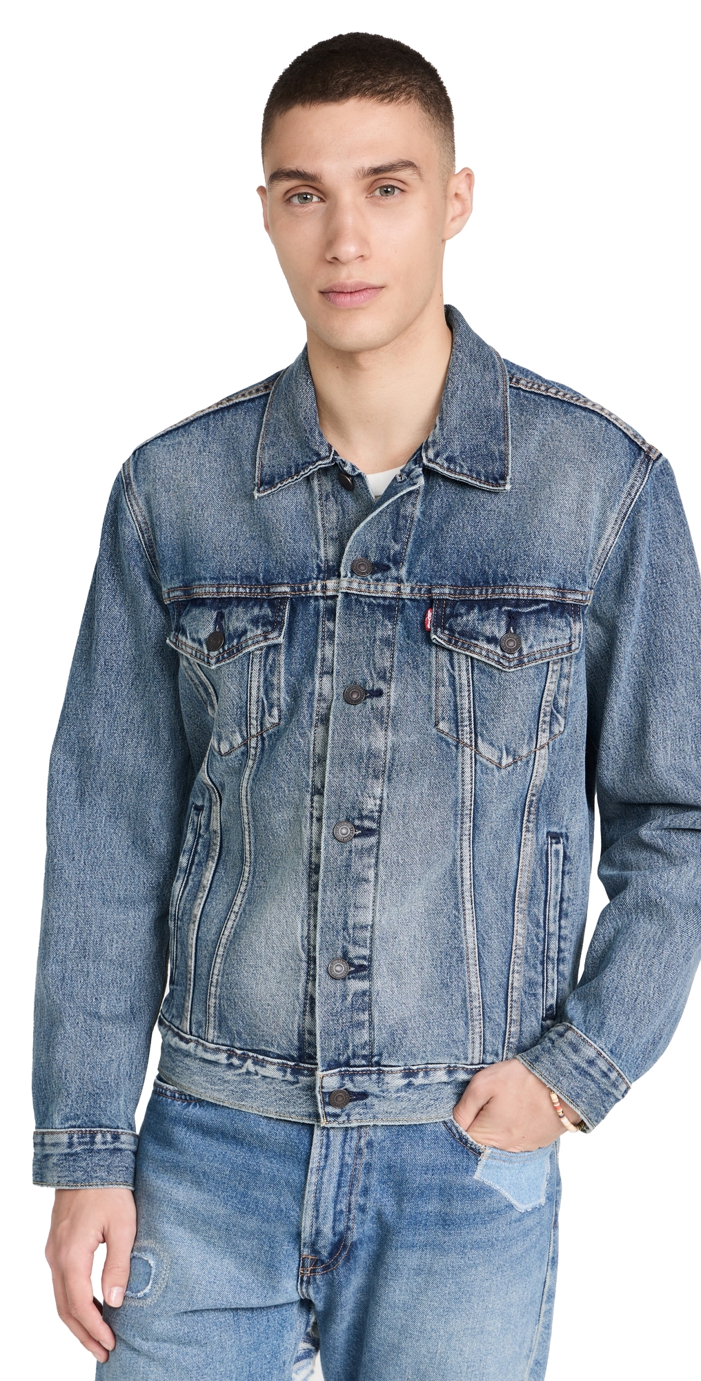 Levi's Buttoned-up Denim Trucker Jacket In Skyline Trucker