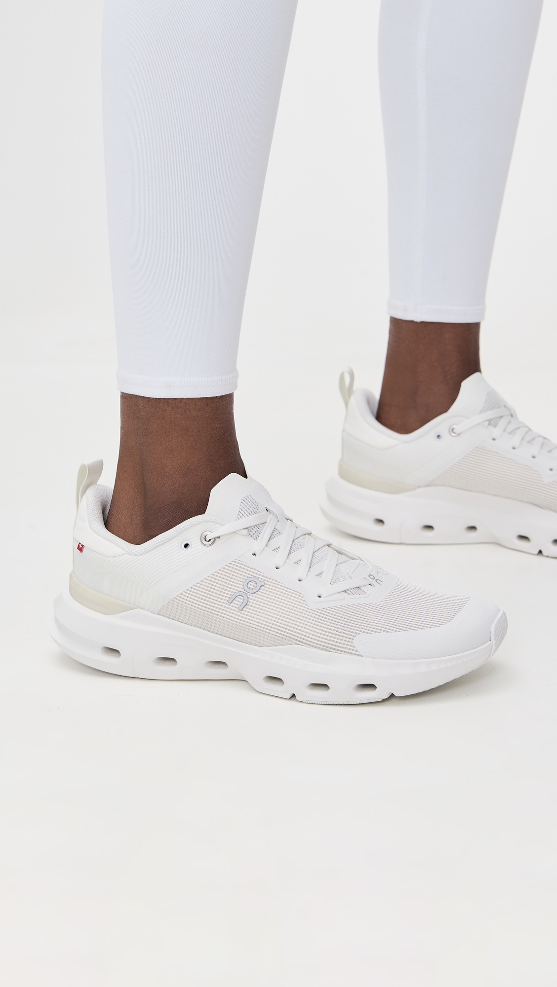 ON Cloudpulse Next Sneakers thumbnail