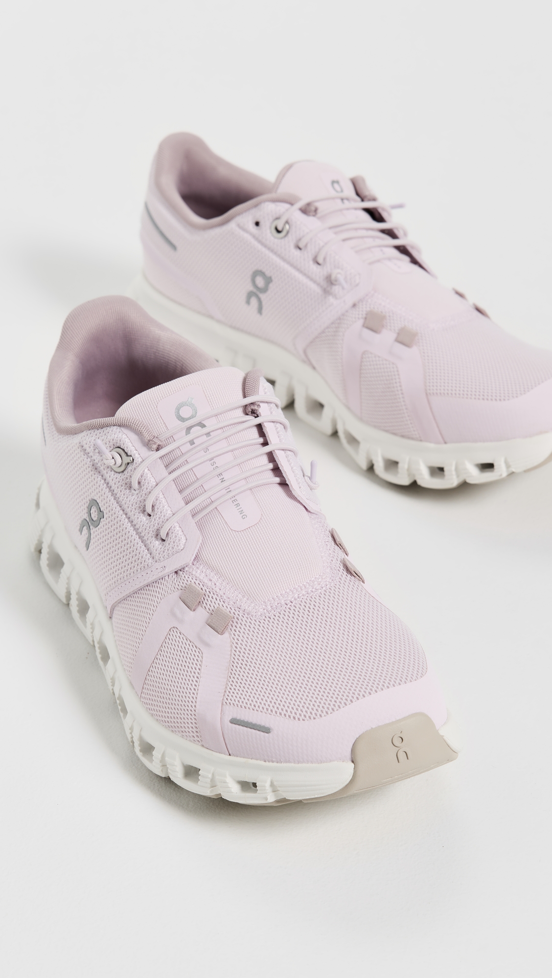 ON Cloud 6 Sneakers thumbnail