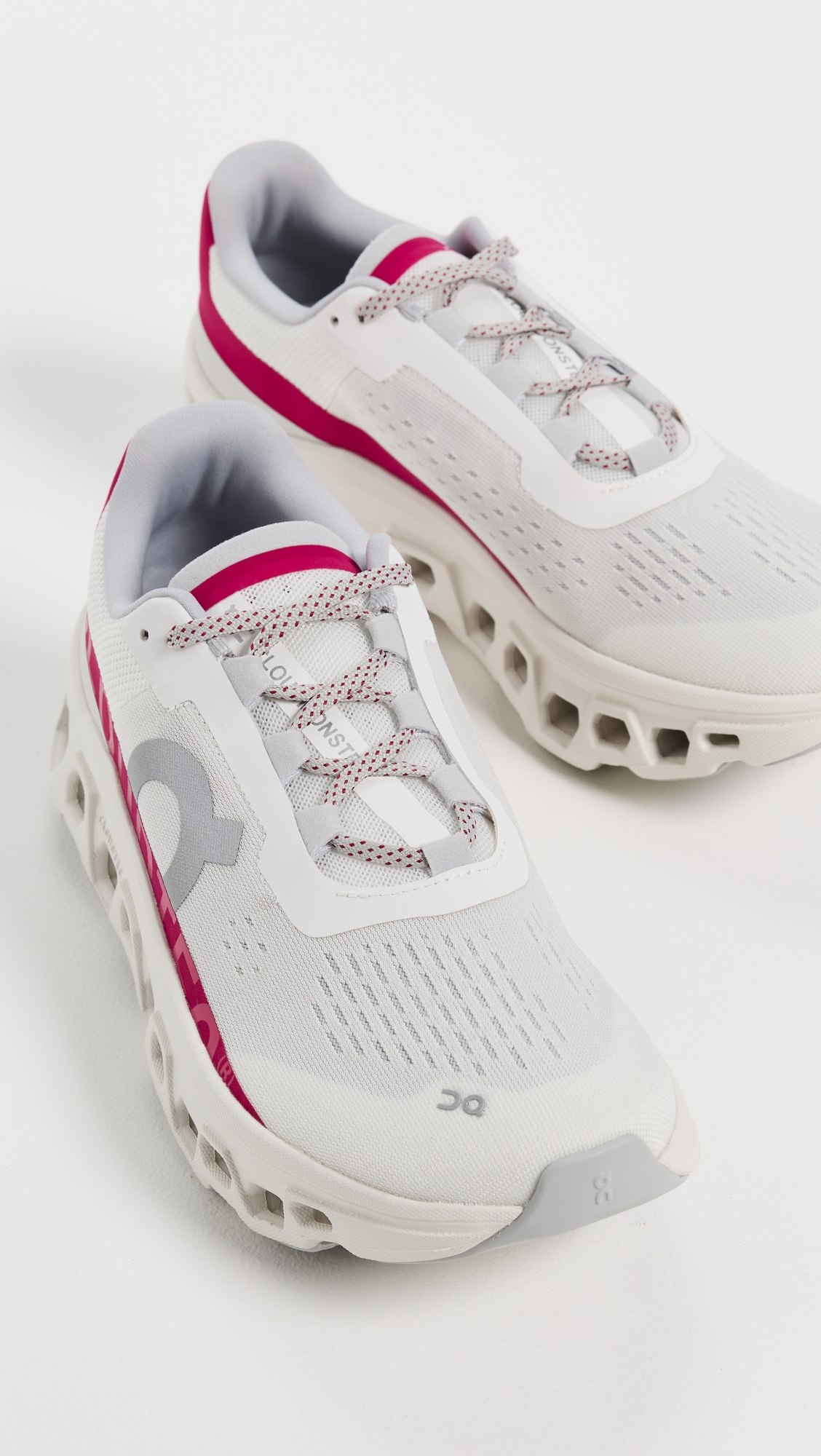 ON Cloudmonster Sneakers thumbnail