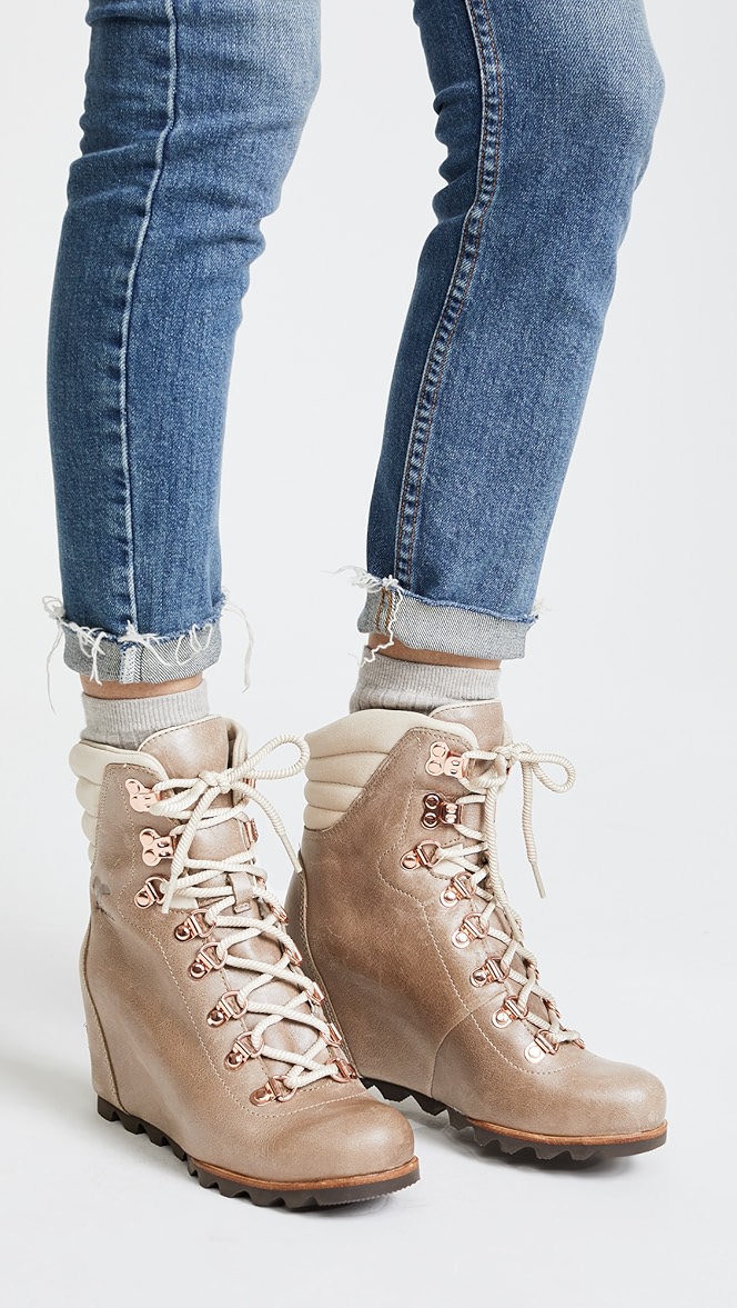 sorel conquest wedge