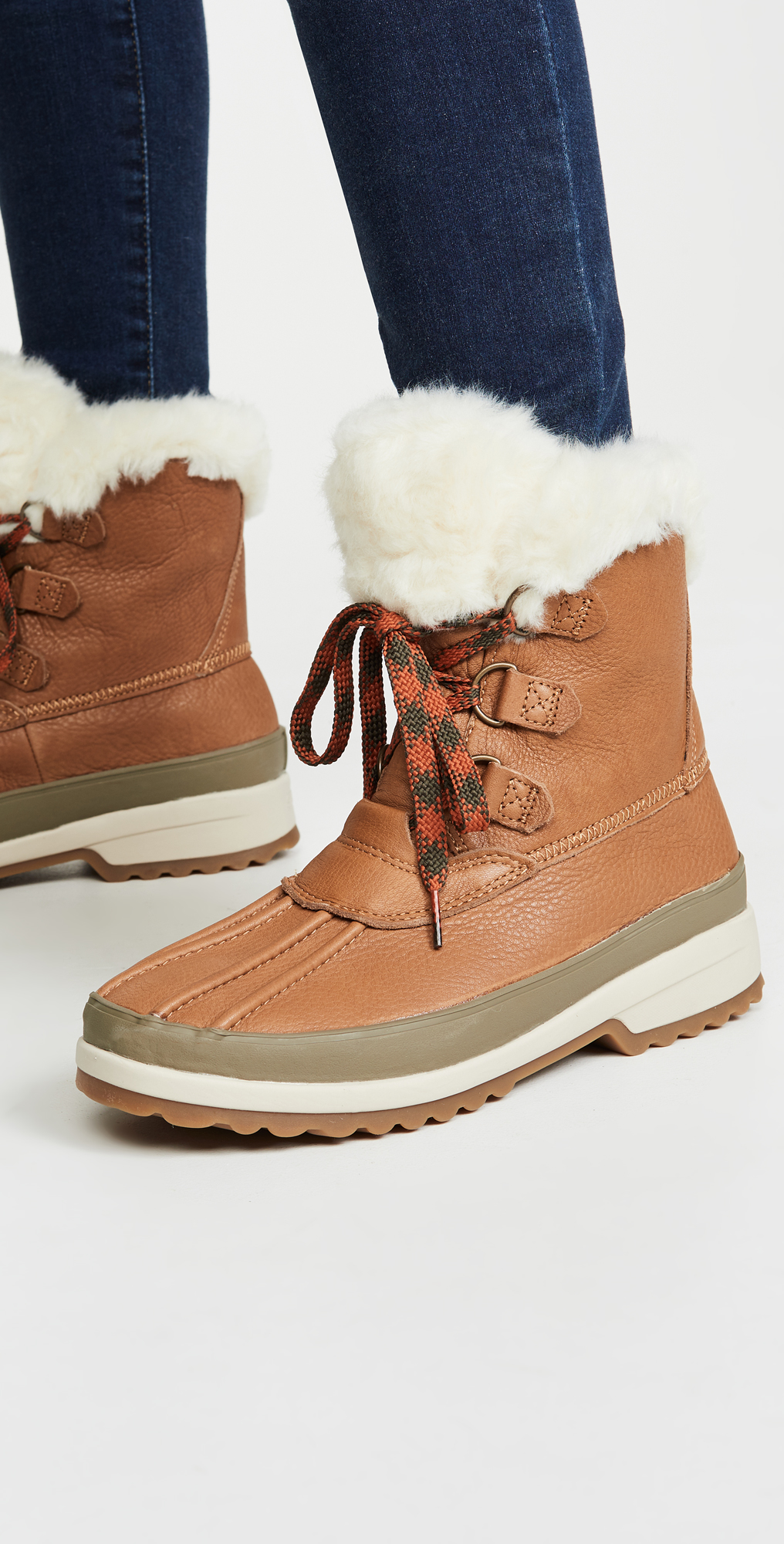 Sperry maritime winter leather snow boot clearance