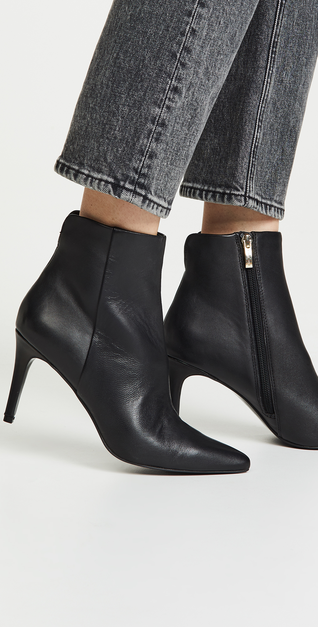 Leila booties steve madden Outlet