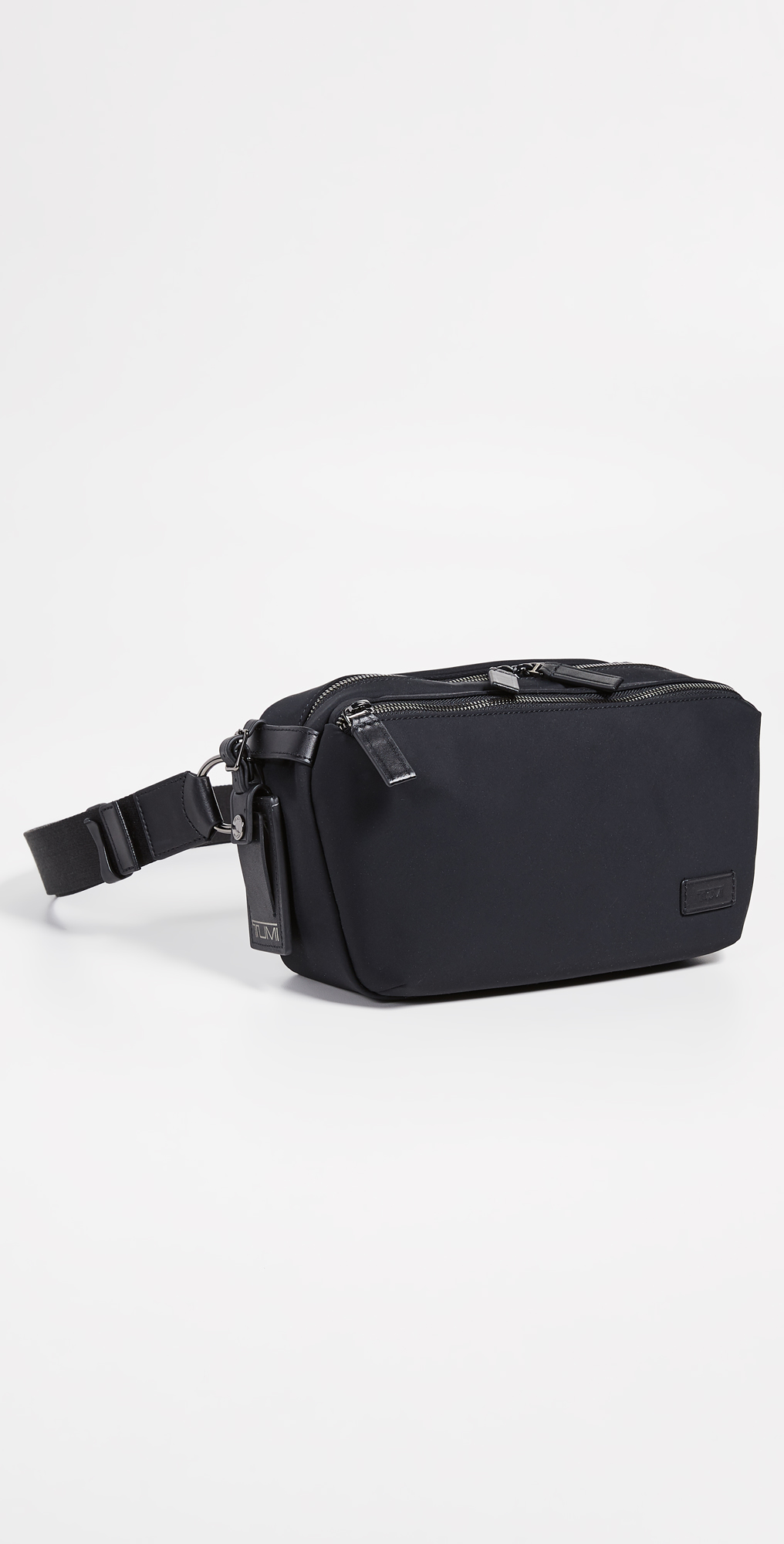 Tumi daniel utility pouch clearance