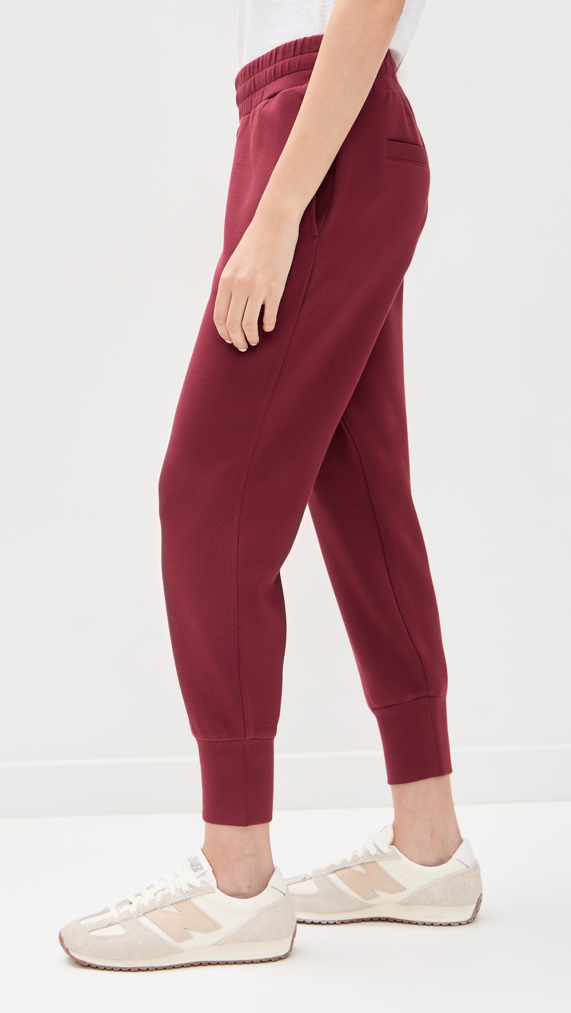 Varley The Slim Cuff Pants thumbnail