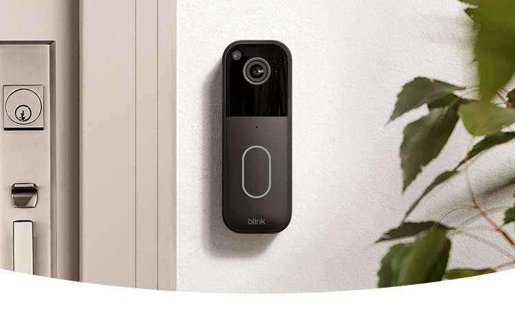 Blink Mini 2カメラ3台とビデオドアベルセット Amazon.com: Blink Mini 2 — Home Security & Pet Cameras with
