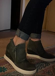 Sofft bellview high top sneaker clearance