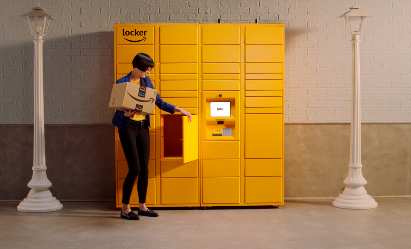 Amazon Locker A Self Service Kiosk To Collect Your Parcels