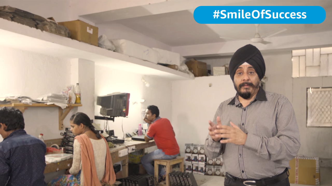 Chart showing Amazon Business sales from $1 billion in 2015 to a forecasted $1.2 trillion in 2021.