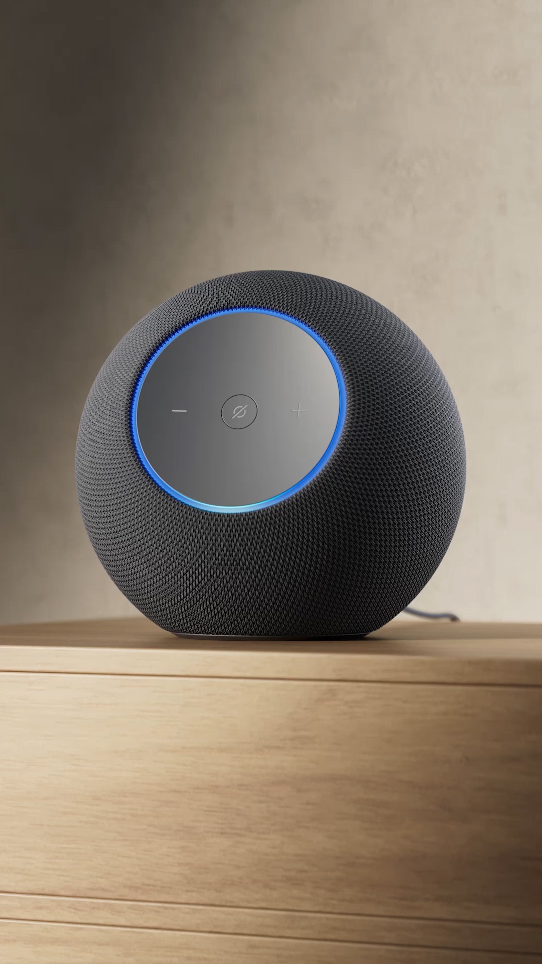 Amazon Echo Studio (Geração mais recente), com design compacto