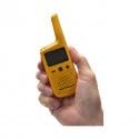 Motorola Solutions - T72 Giallo, Walkie Talkie Talkabout, Dispositivi Radio, 2 Unità, PMR446, IP54, Portata 8 Km, Durata Fino A 24 Ore, Colore Giallo, Compatto E Leggero - 4