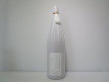 Amazon.co.jp: 本格焼酎 森伊蔵 かめ壺焼酎 一升 1800ml 25% 芋