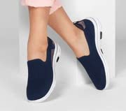 Skechers Women's GO Walk 5-PRIZED Sneaker, Navy, 8.5 M US