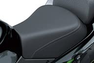 Amazon | 川崎 2024～2026年～ Z650 ハイシート 999941062 16720