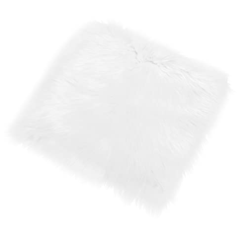 Tapis carré doux en fausse fourrure pour réussir vos photos de manucure