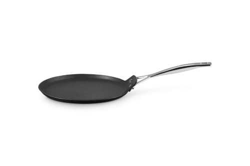 Produktfoto von LE CREUSET Aluminium-Antihaft Crêpespfanne, Ø 24 cm, Für alle Herdarten inkl. Induktion geeignet, Anthrazit/Silber,&hellip;