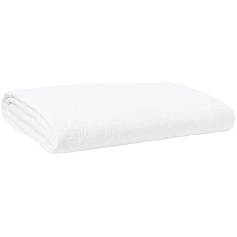 Serene White Damask Bedspread - Gianna Collection Cover