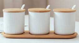 3 Pcs Botes Especias de Cerámica, 300ml Tarros de Cerámica, Recipientes para Especias con Tapa de Bambú y Cuchara, Azucarero para Guardar Azúcar, Sal y Otros Condimentos en su Cocin