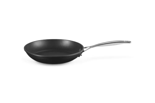 Le Creuset Poêle Anti-Adhérente en Aluminium Forgé, 24 cm, Anthracite/Argenté,51112240010002