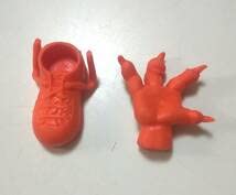 Amazon.co.jp: キン消しレアパチスニゲーター恐竜の手