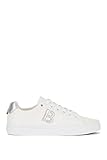 Boss Womenswear ofrece zapatos elegantes para cualquier ocasión: sandalias: desde sandalias casuales hasta sandalias con correa que se adaptan a vestidos zapatillas: zapatos de piel elegantes o zapatos deportivos: ideales para la oficina o ocasiones especiales, zapatos planos: estilos precisos para la elegancia cada día. Botas: estilos simples o zapatos distintivos con un toque masculino
