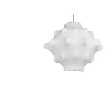 Lustre design italien en soie pour sublimer un salon sombre