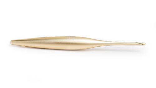 Image of Furls Crochet Hook, Gold Streamline Metal Matte Finish & Polished, Ergonomic Handle Crochet Hooks 7 inch (Matte, E - 3.50MM)
