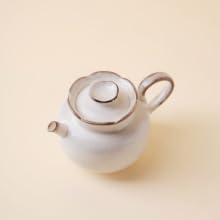 【Movni】白志野窯変釉花口ティーポットフィルター付き女性専用陶磁器カンフー茶器