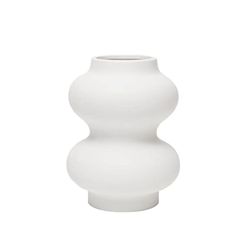 Vase en céramique fait à la main pour créer une ambiance sereine à la maison