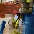 ‼️may be broken pieces and stains ‼️Our-Placee Cold Press Batch Juicer