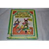 Hardcover Things to Make and Do for Halloween (Things to Make & Do Books) Book