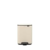 Nettoyage facile – Cette poubelle de tri à compartiment unique dispose d'un seau intérieur en plastique amovible et permet de verrouiller le couvercle en position ouverte pour changer le sac poubelle