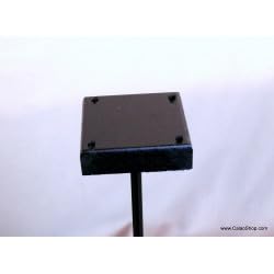 Socle pour casque pour éviter les chutes et libérer le bureau - 4