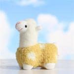 Alpaca Plush Keychains Cute Brinquedos Stuffed Toy Horse Doll Ornaments Door Car Key Bag Pendants Stuffed Figure Key Chain Doll(Yellow)