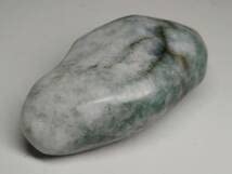 Amazon.co.jp: 白青緑 160g 翡翠 原石 ヒスイ 鉱物 鑑賞石
