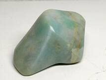 国産翡翠原石 多色　山形景 水石 1044g 原石／青色（入コン沢）ヒスイ | 糸魚川翡翠工房こたき
