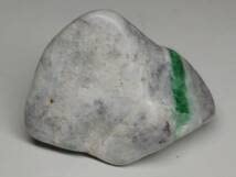 Amazon.co.jp: 灰緑 28g (k) 翡翠 原石 ヒスイ 鉱物 鑑賞石 糸魚川