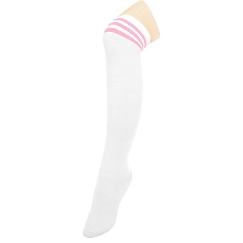 Chaussettes hautes rayées pour rester au chaud à Noël