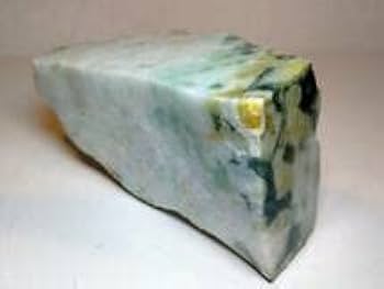 Amazon.co.jp: 白緑 765g 翡翠 原石 ヒスイ 鉱物 鑑賞石 糸魚川 水石