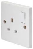 Single Switched Socket Wall 1 Gang Plug Electric 13 Amp White Conforms BS1363 by Unknown