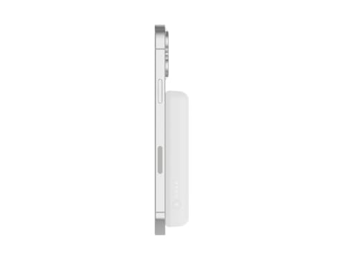 Belkin 5000mAh 7.5W MagSafe Power Bank with Kickstand - image 3