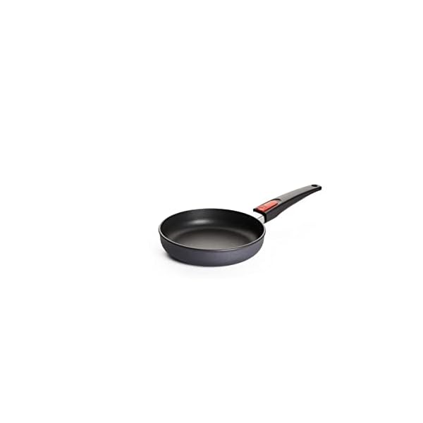 Woll-1520DPS-Diamond-Lite-sarten-de-Hierro-Fundido-diametro-20-cm-5-cm-de-Alto-con-Mango-extraible